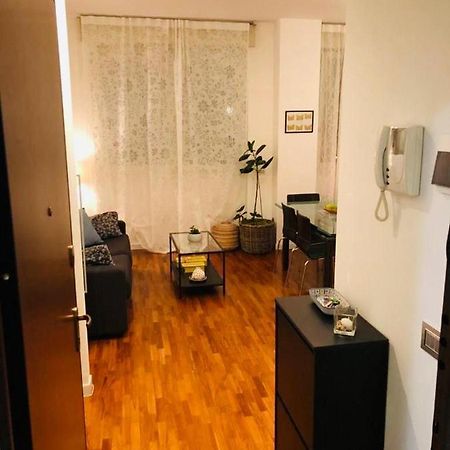 Portavenezia49 - Appartamento Milano Porta Venezia Con Jacuzzi 米兰 外观 照片