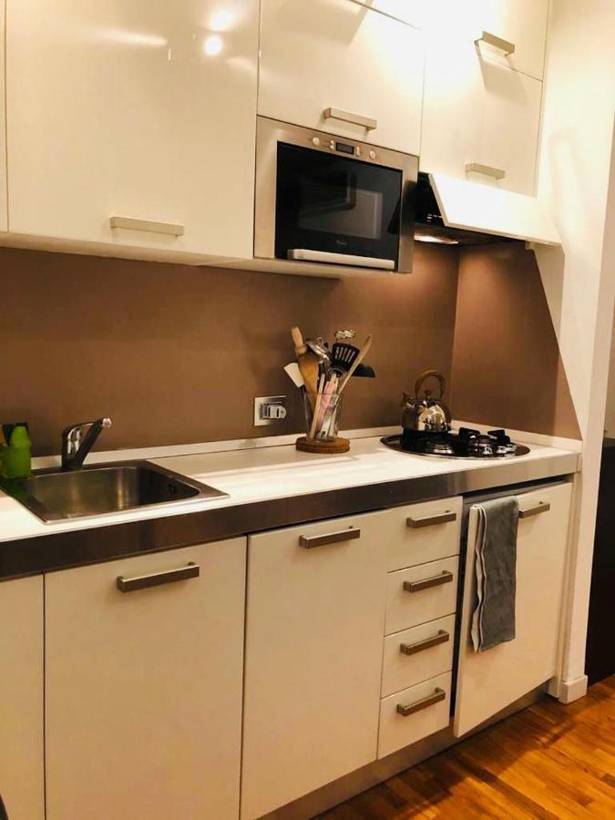 Portavenezia49 - Appartamento Milano Porta Venezia Con Jacuzzi 米兰 外观 照片